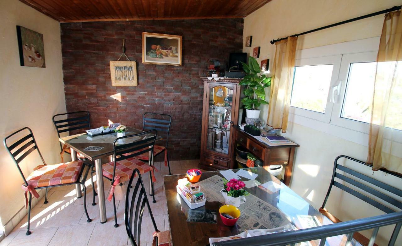 La Terrazza Bed & Breakfast บอร์ดิเกรา ภายนอก รูปภาพ